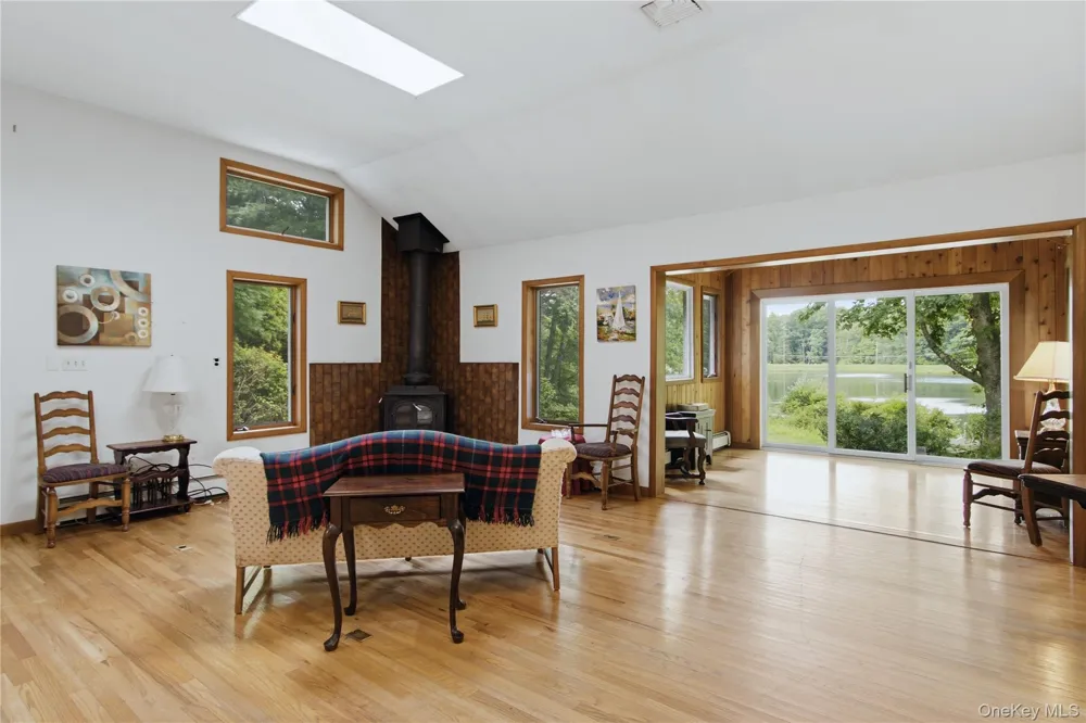 4 Loggers Court Carmel, NY 10512