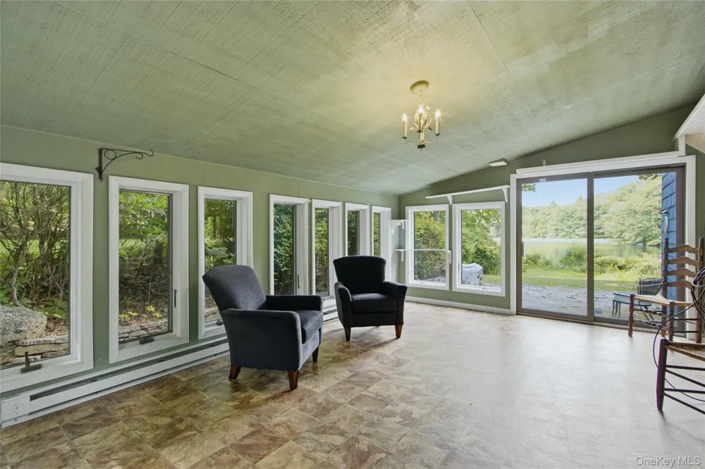 4 Loggers Court Carmel, NY 10512