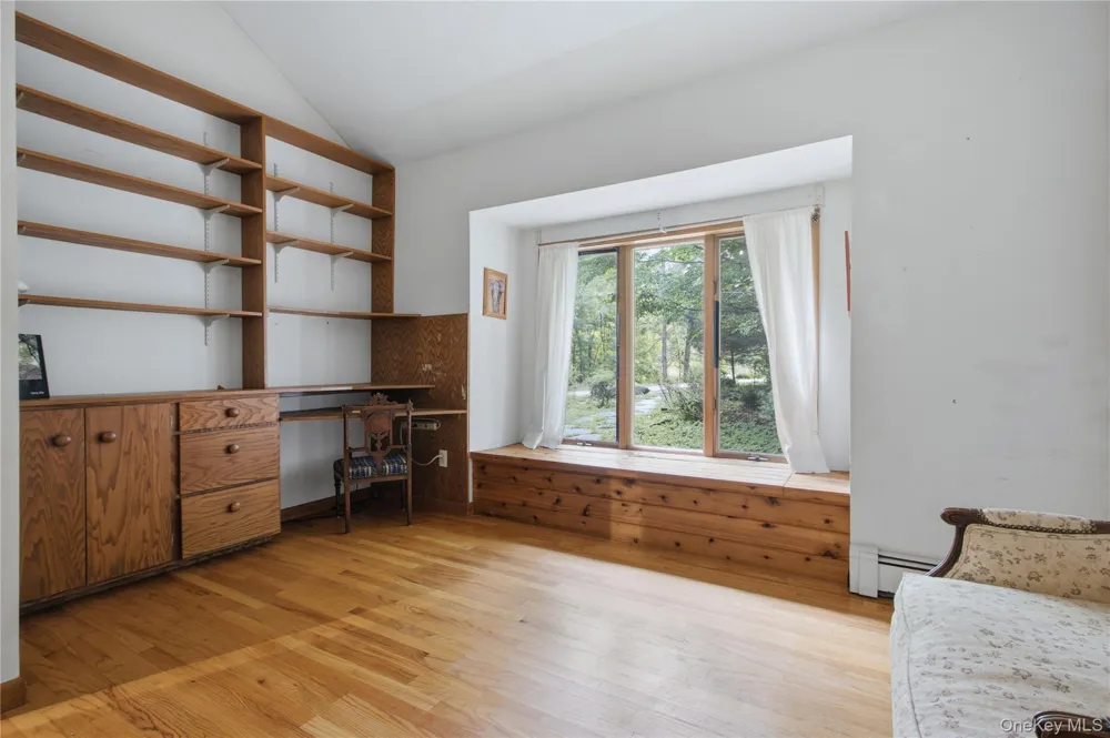 4 Loggers Court Carmel, NY 10512