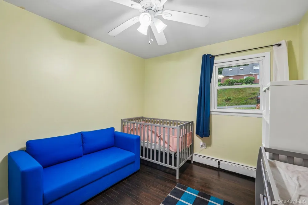 849 Warren Avenue Thornwood, NY 10594