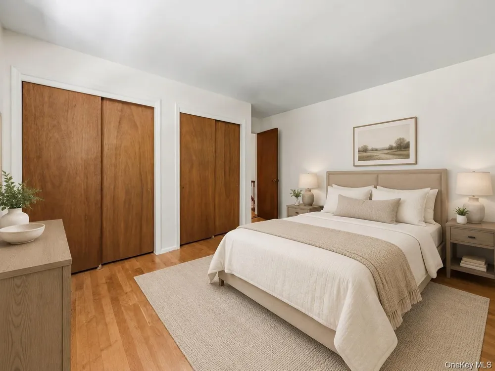 16 Panel Lane Florida, NY 10921