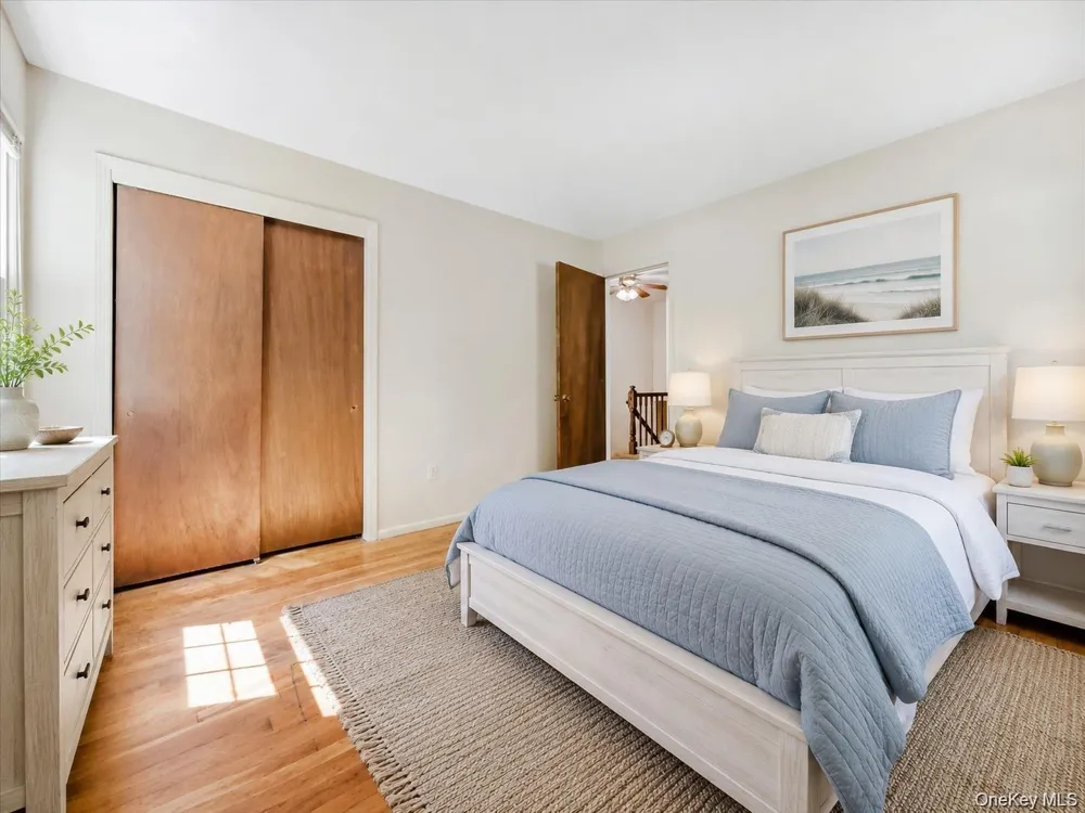 16 Panel Lane Florida, NY 10921