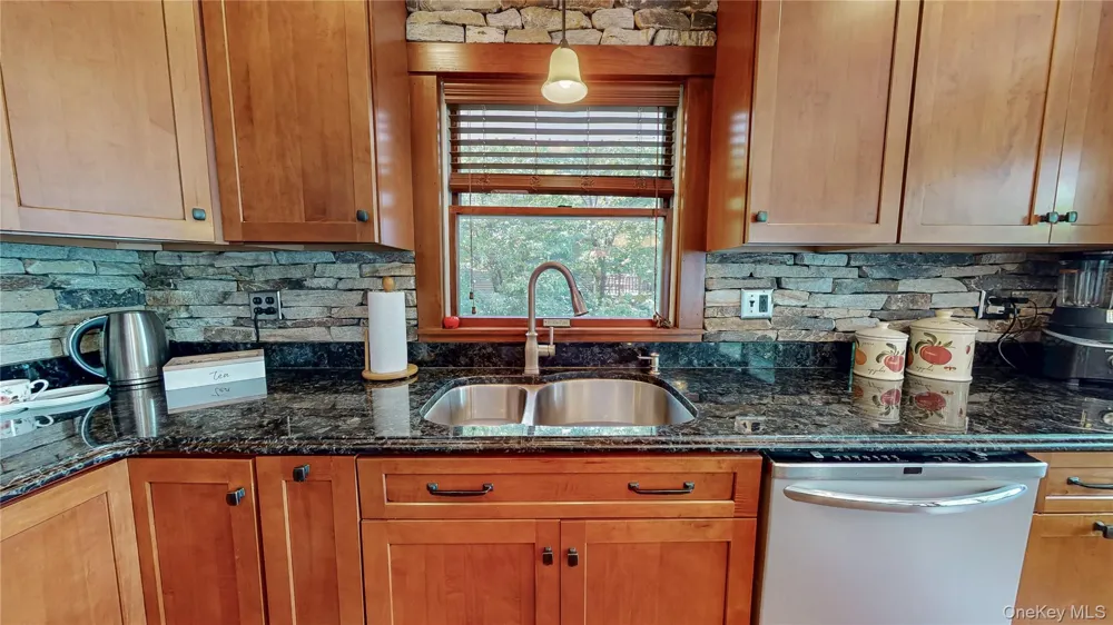 20 Sunset Point Wurtsboro, NY 12790