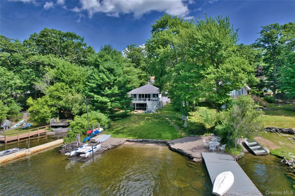 20 Sunset Point Wurtsboro, NY 12790
