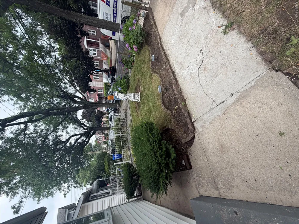 4342 Bruner Avenue Bronx, NY 10466