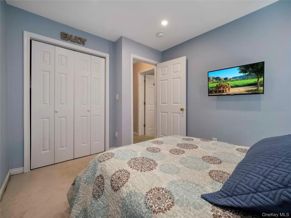 146 Foltim Way Congers, NY 10920