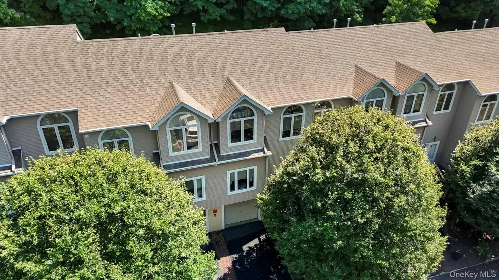 146 Foltim Way Congers, NY 10920