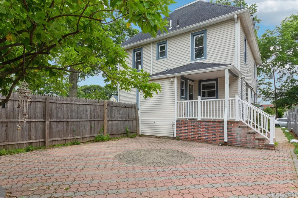 112 Woods Avenue Roosevelt, NY 11575