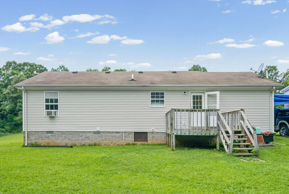 7756 Johnson Mill Rd Hopkinsville, KY 42240