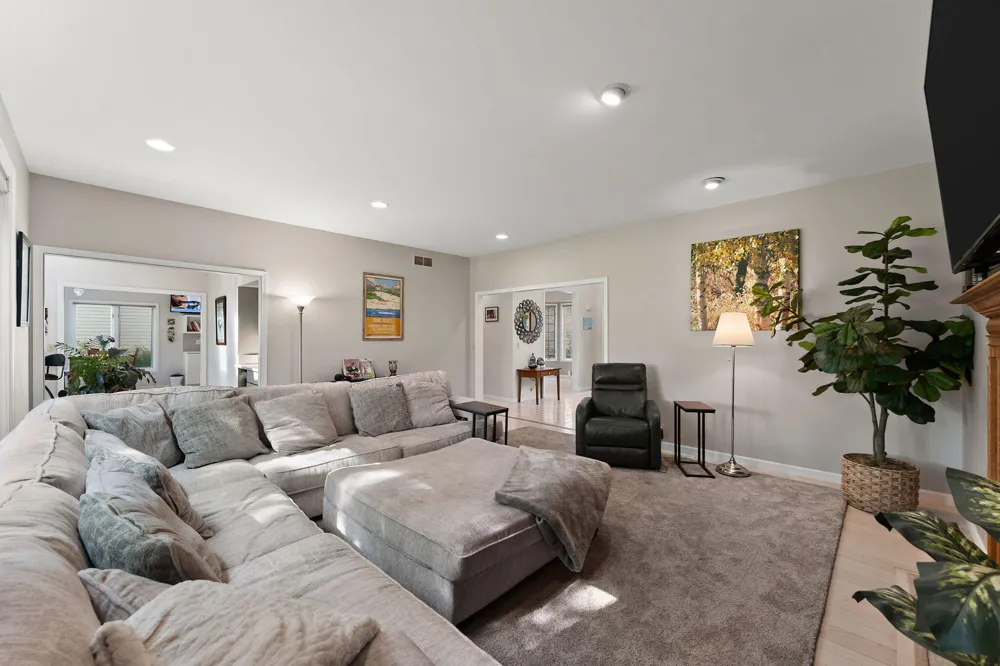 1591 Hogan Avenue Chesterton, IN 46304