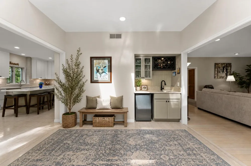 1591 Hogan Avenue Chesterton, IN 46304