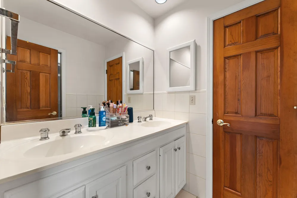 1591 Hogan Avenue Chesterton, IN 46304