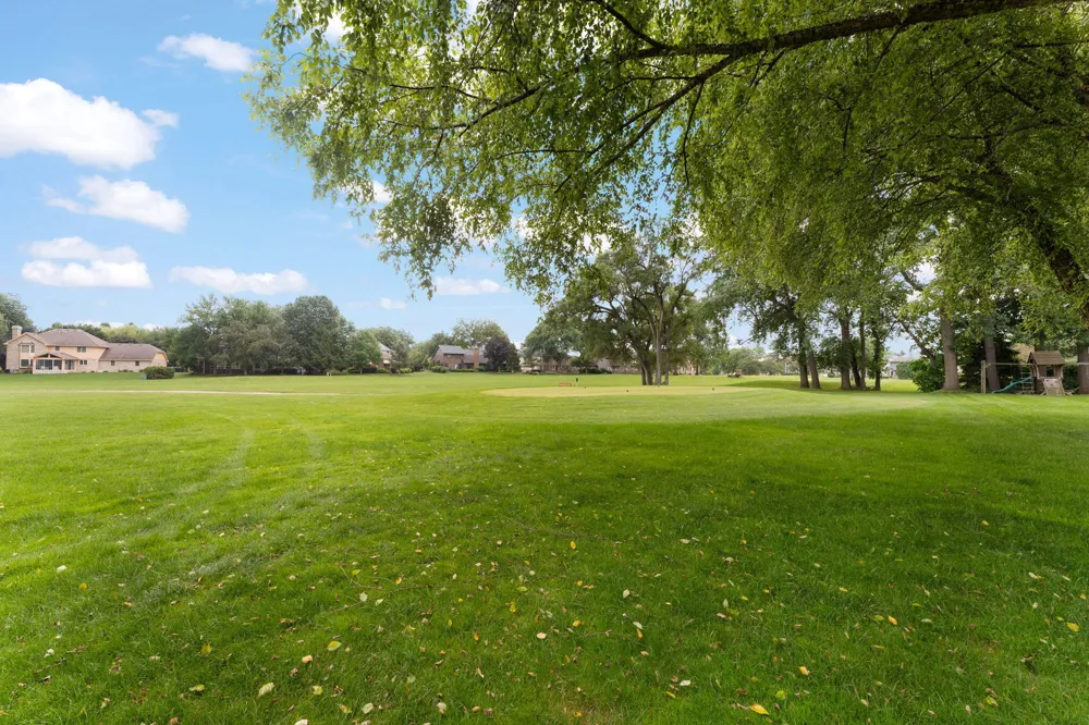 1591 Hogan Avenue Chesterton, IN 46304
