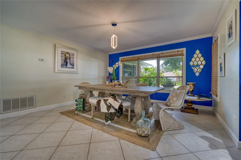 465 11TH AVENUE Vero Beach, FL 32962