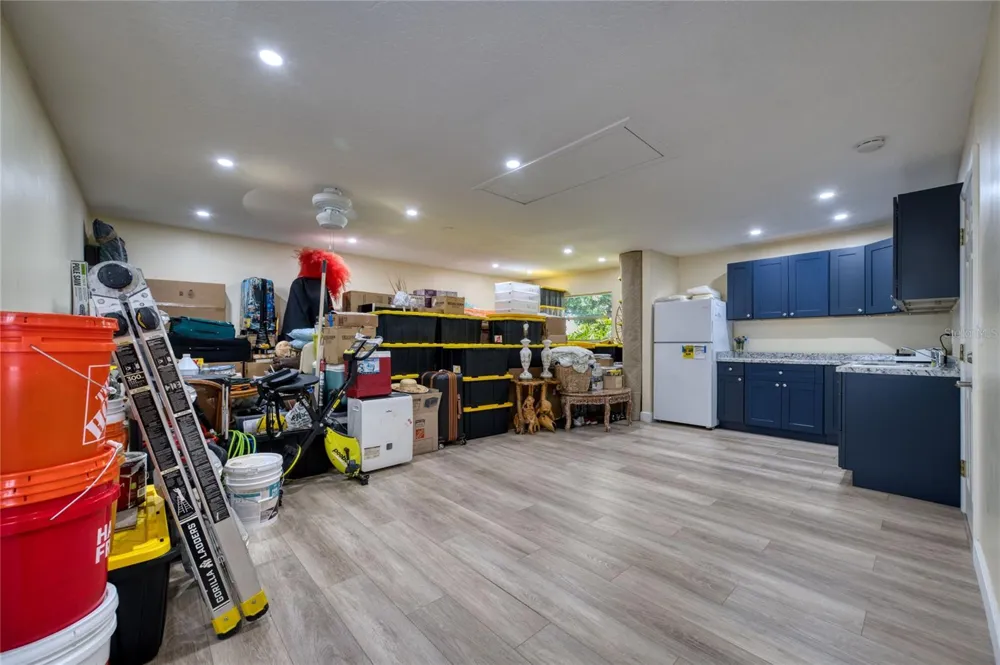 465 11TH AVENUE Vero Beach, FL 32962