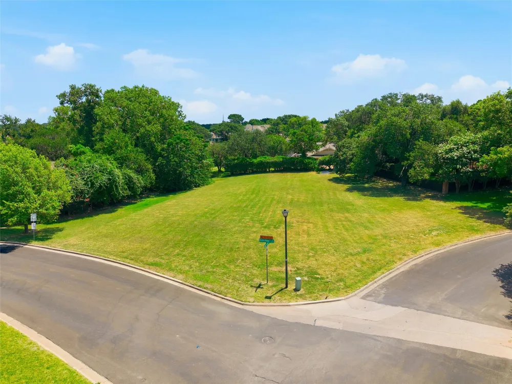 3301 Ridge Drive Waco, TX 76710