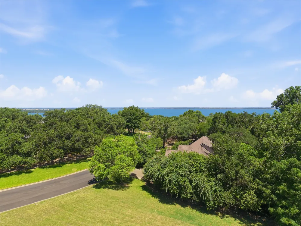 3301 Ridge Drive Waco, TX 76710