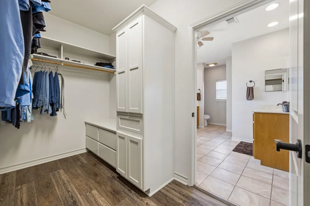 244 Genesis Trail S Drive Kerrville, TX 78028