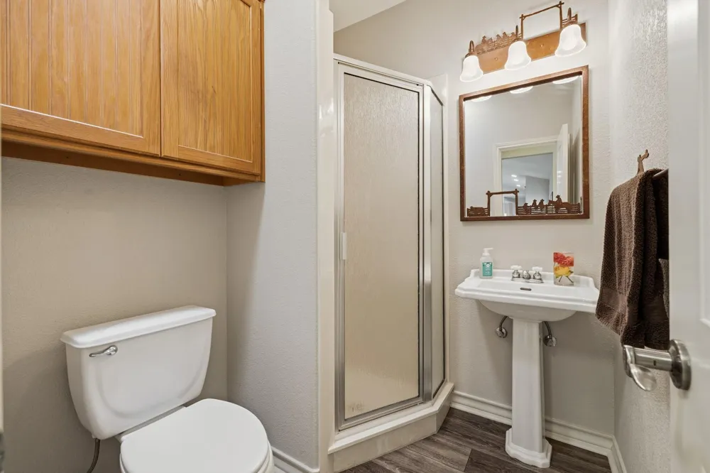 244 Genesis Trail S Drive Kerrville, TX 78028