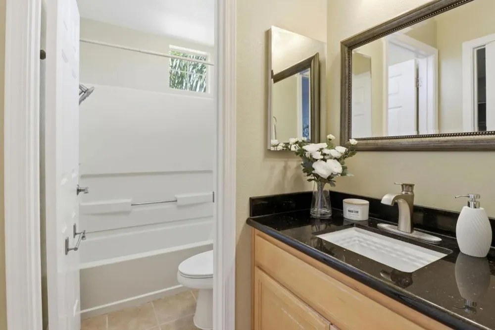 352 Montecito Way Milpitas, CA 95035