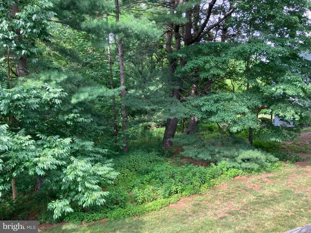 7 PARKVIEW CIRCLE #7 Southampton, PA 18966