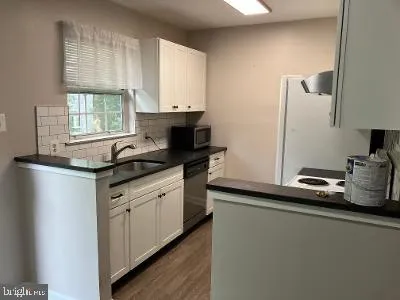 7 PARKVIEW CIRCLE #7 Southampton, PA 18966