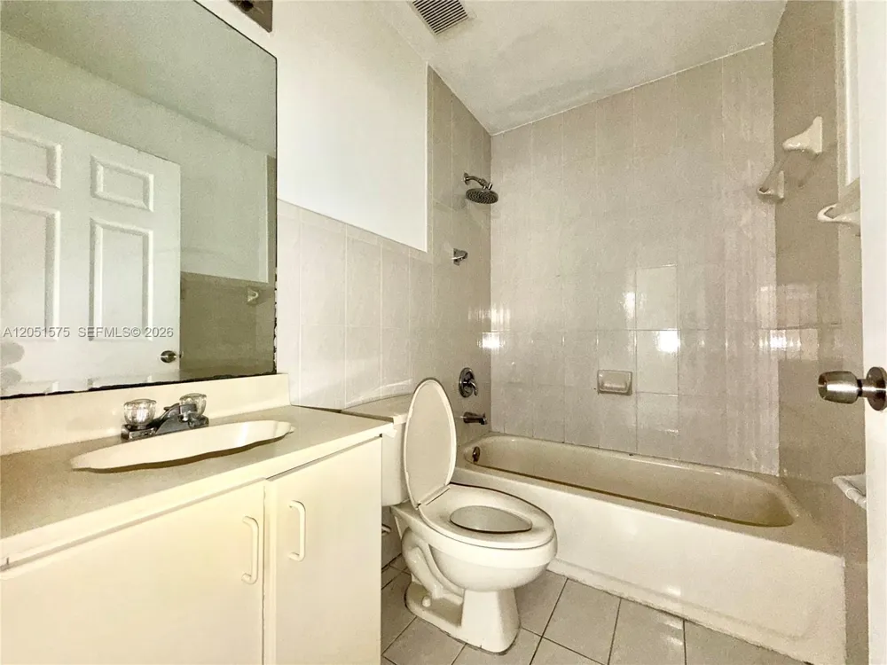 9184 NW 119 Terr #198 Hialeah Gardens, FL 33018