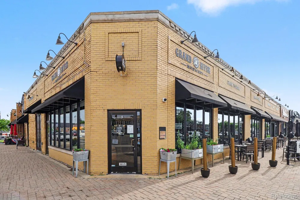 165 Bowers Street Clawson City, MI 48017