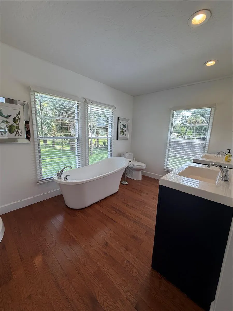 207 E HALIFAX AVENUE Oak Hill, FL 32759