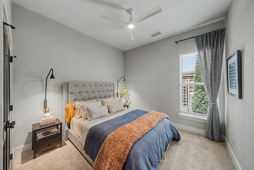 1209 Hilltop Drive #TX Grapevine, TX 76051