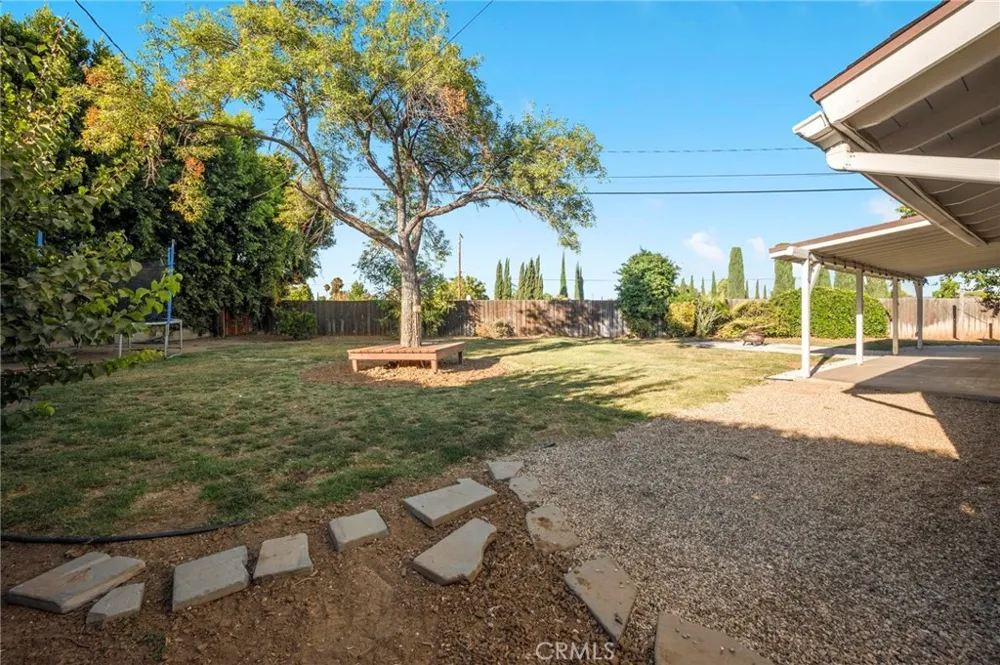 22923 Arminta Street West Hills, CA 91304