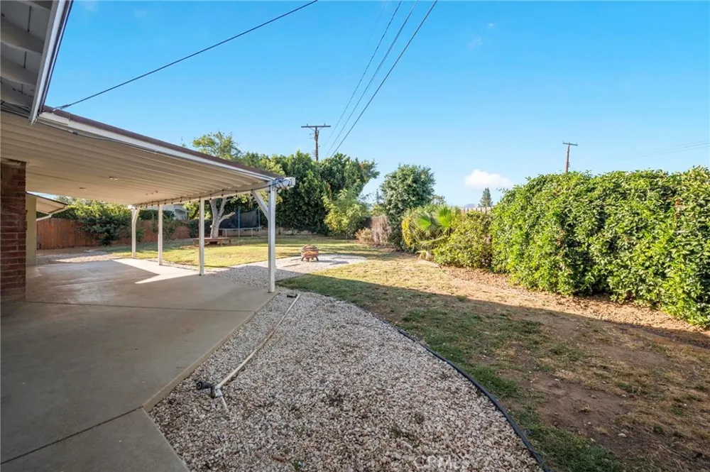 22923 Arminta Street West Hills, CA 91304