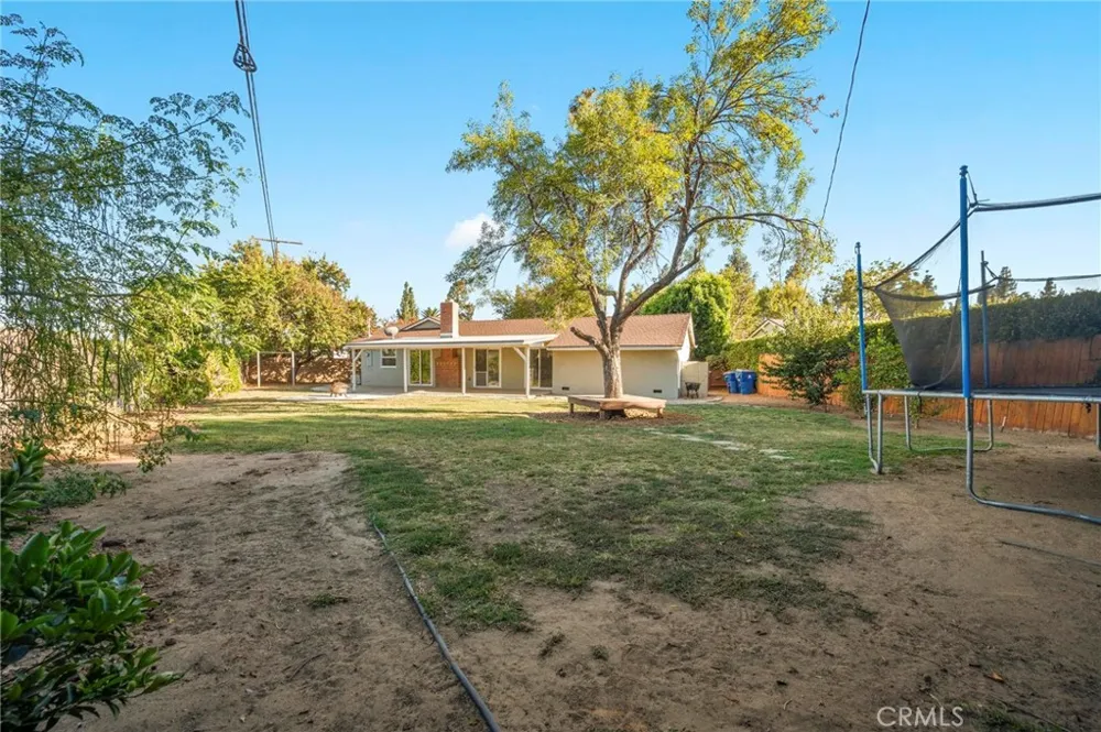 22923 Arminta Street West Hills, CA 91304