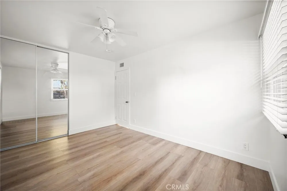 22923 Arminta Street West Hills, CA 91304