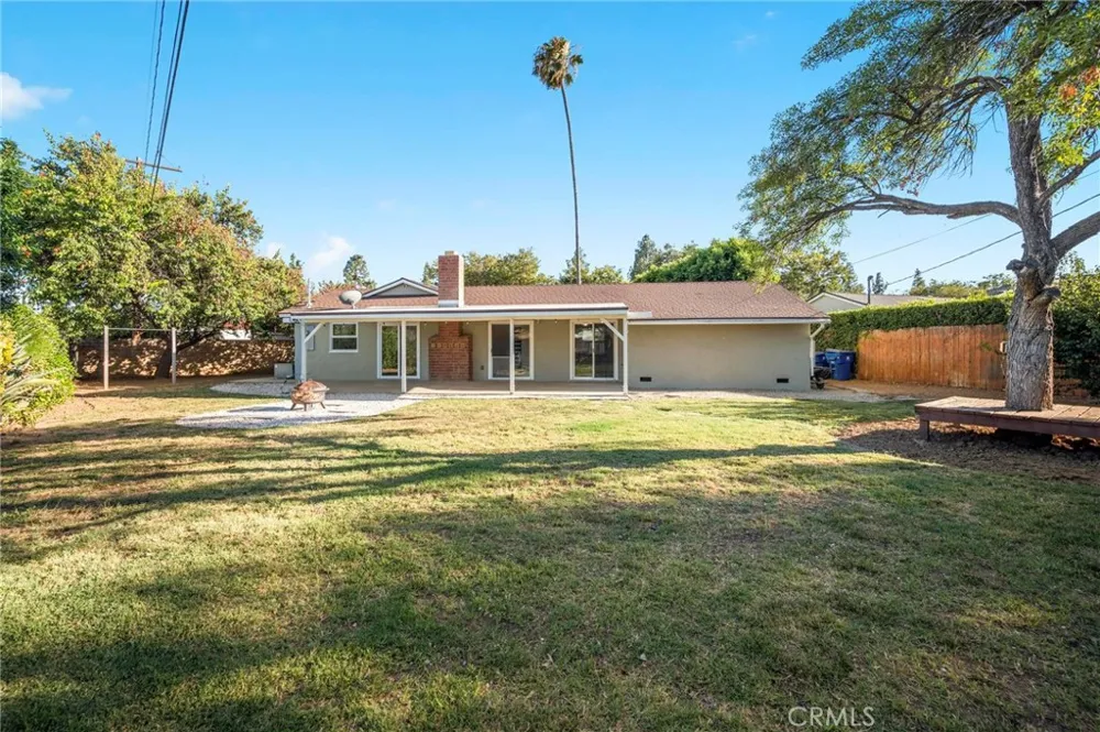 22923 Arminta Street West Hills, CA 91304