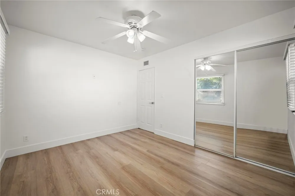 22923 Arminta Street West Hills, CA 91304