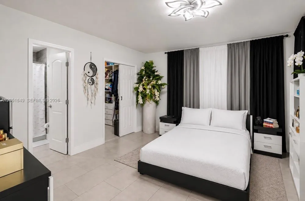 2830 NW 156th St Miami Gardens, FL 33054