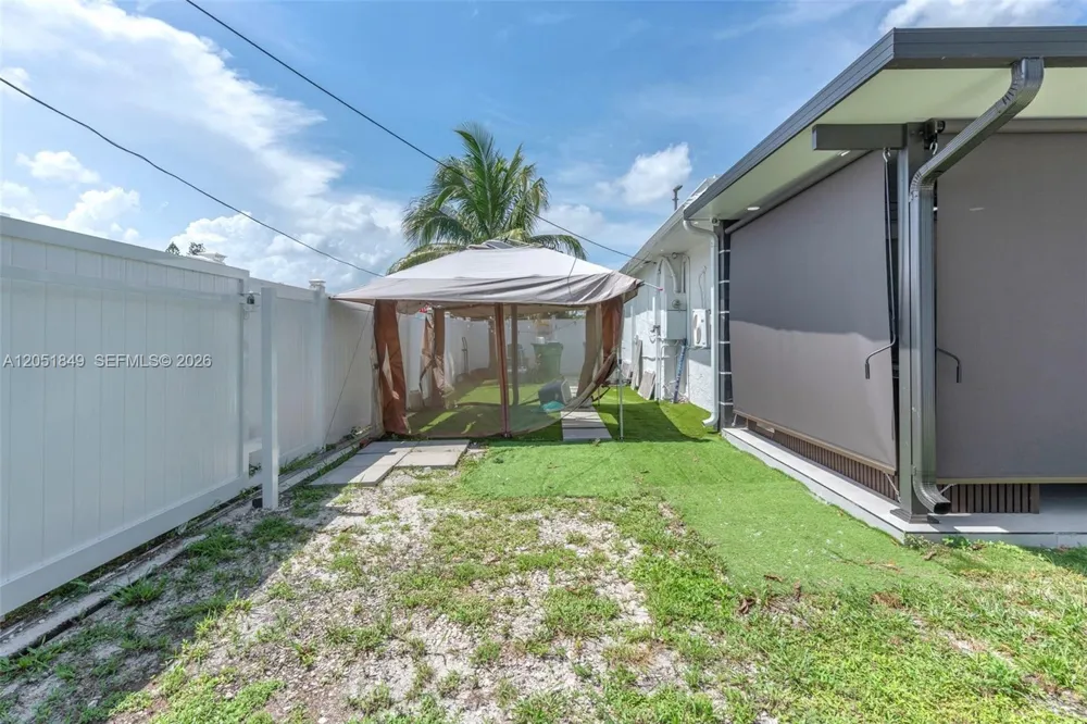 2830 NW 156th St Miami Gardens, FL 33054