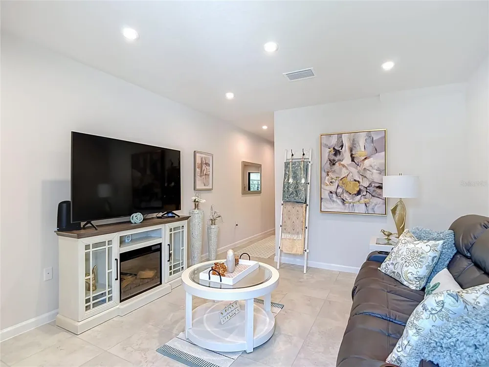 12000 GRIZZLY LANE New Port Richey, FL 34654