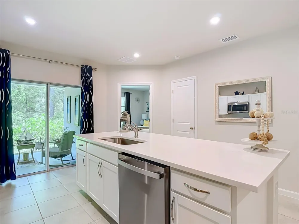 12000 GRIZZLY LANE New Port Richey, FL 34654