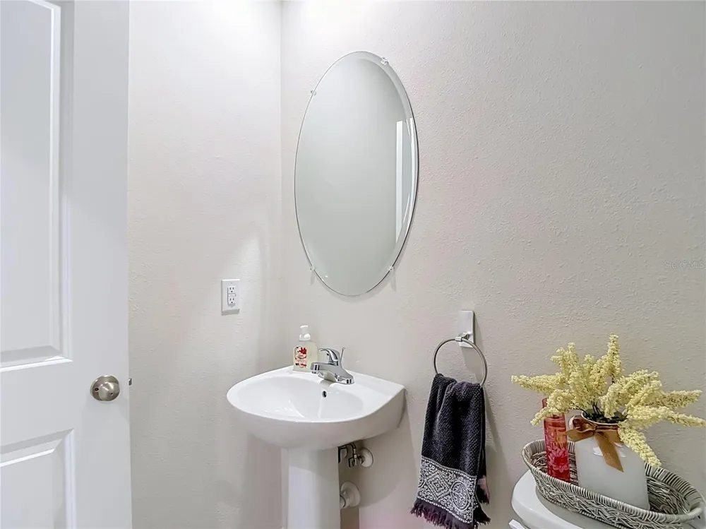 12000 GRIZZLY LANE New Port Richey, FL 34654