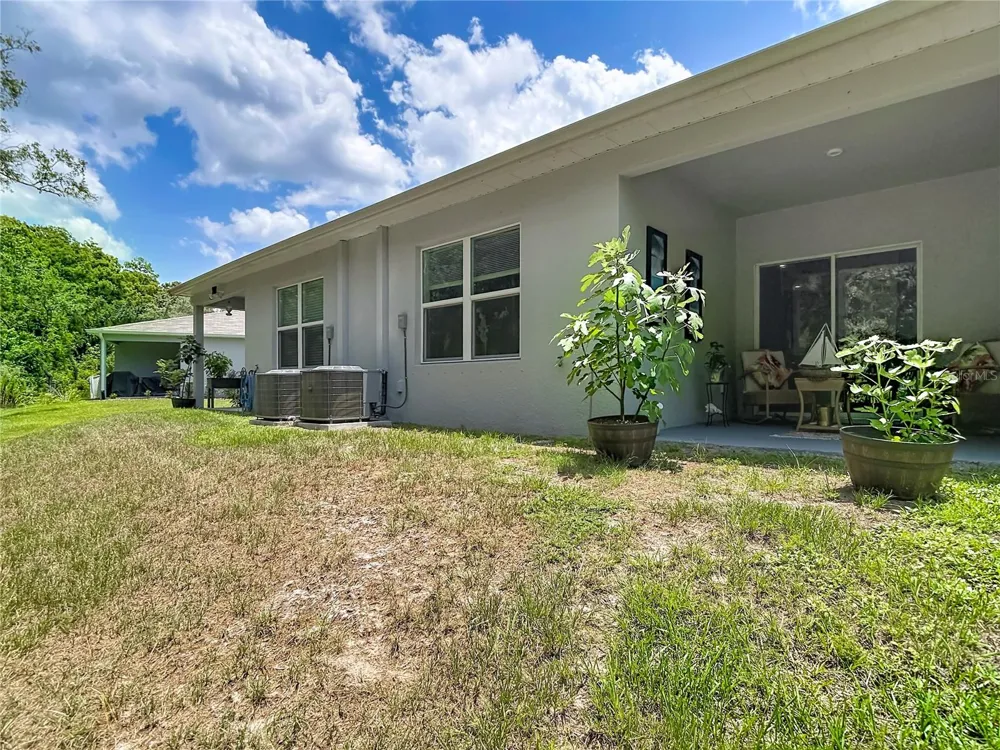 12000 GRIZZLY LANE New Port Richey, FL 34654