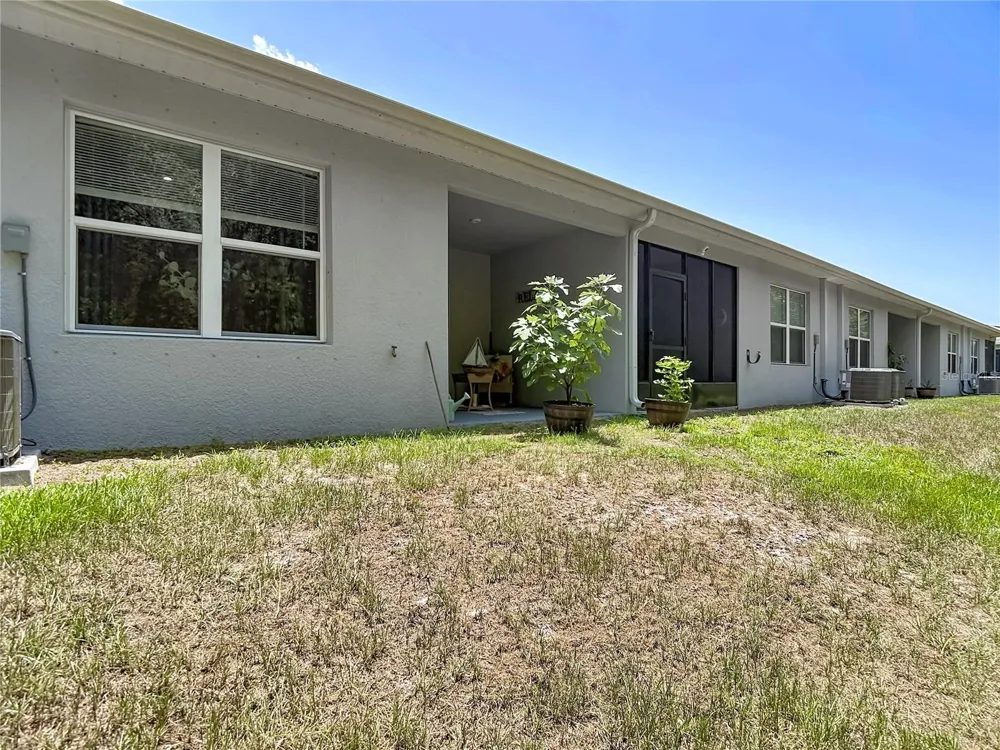 12000 GRIZZLY LANE New Port Richey, FL 34654