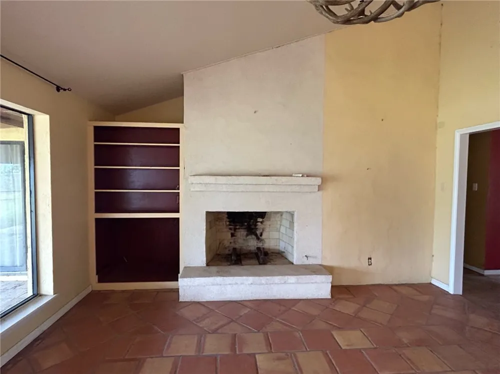 Honey Mesquite Freer, TX 78357