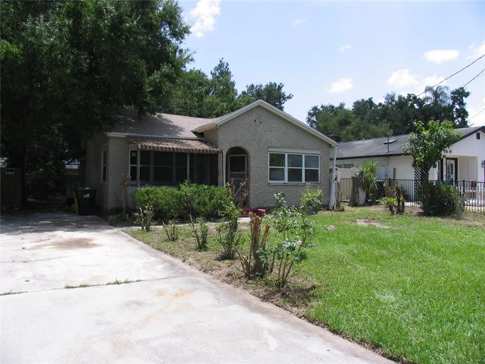 323 DOVER STREET Orlando, FL 32811