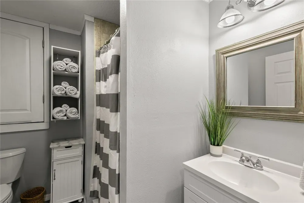 2376 HANOVER DRIVE Dunedin, FL 34698