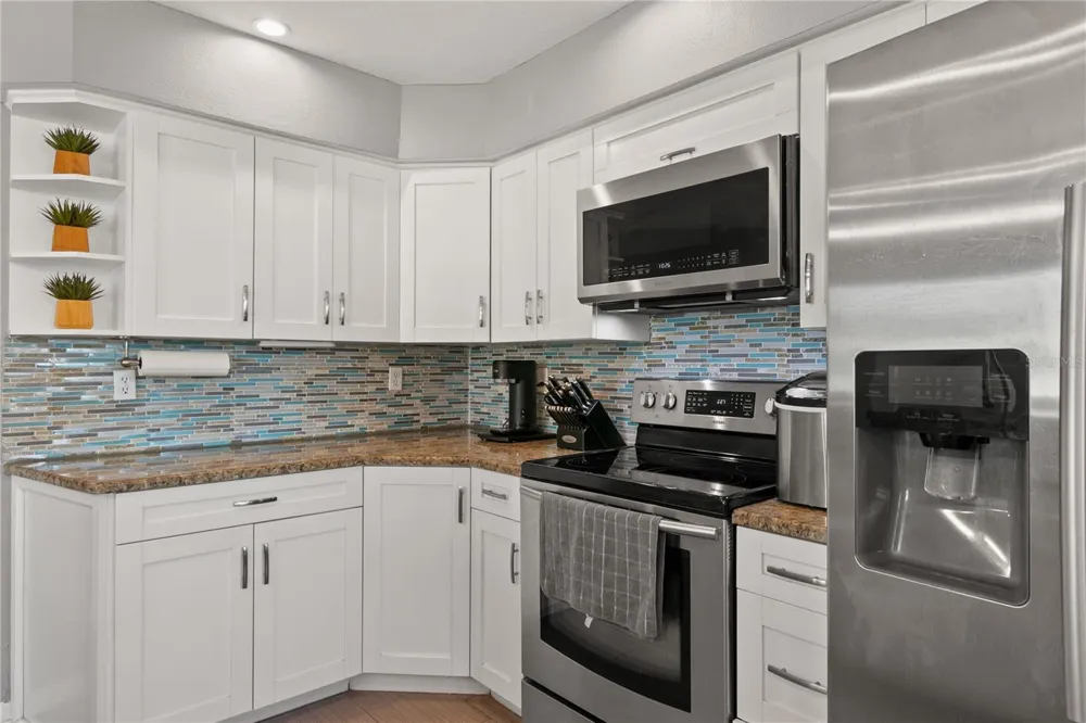 2376 HANOVER DRIVE Dunedin, FL 34698
