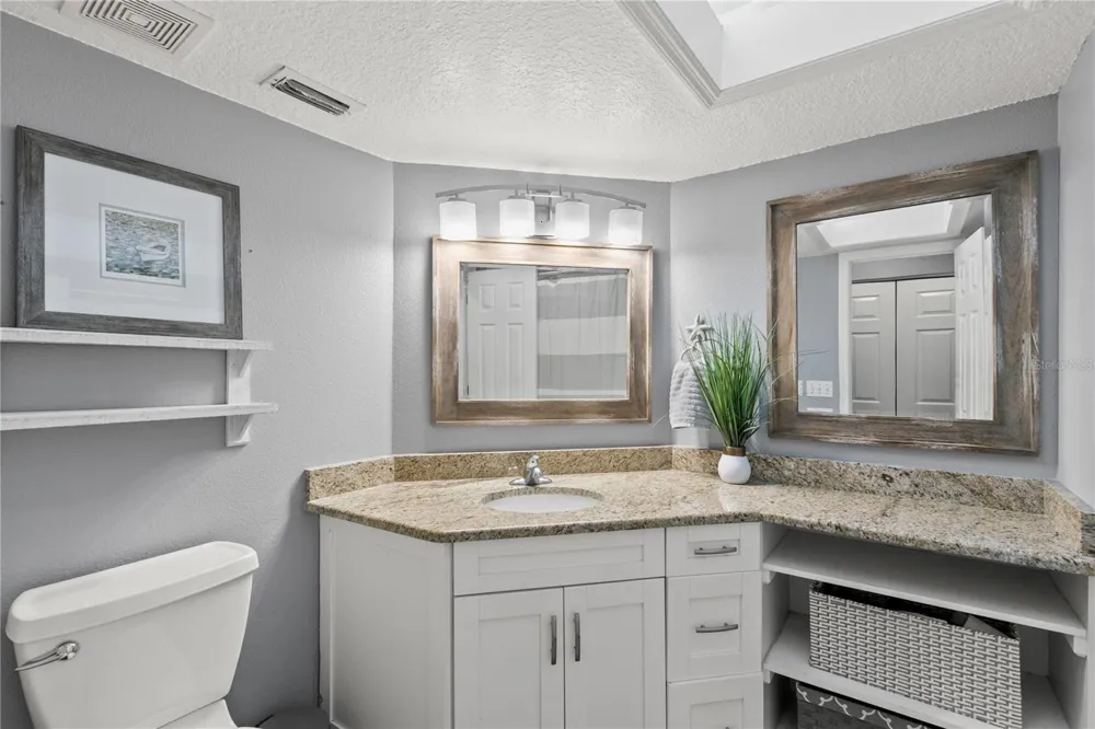 2376 HANOVER DRIVE Dunedin, FL 34698