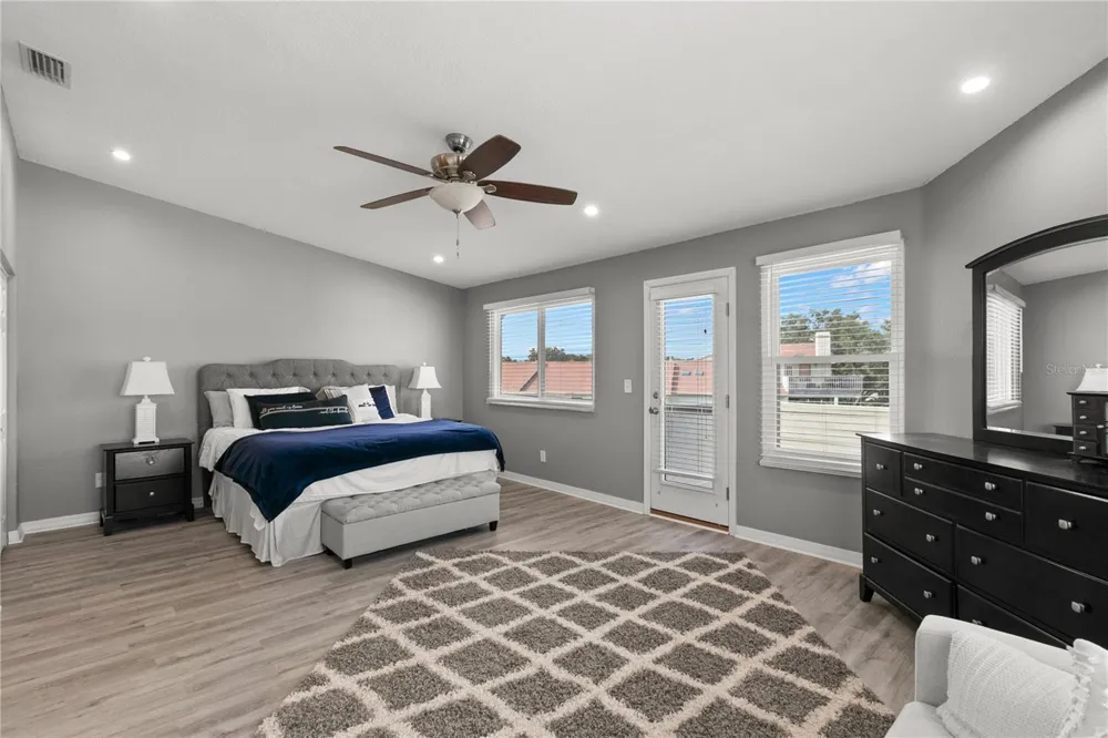2376 HANOVER DRIVE Dunedin, FL 34698