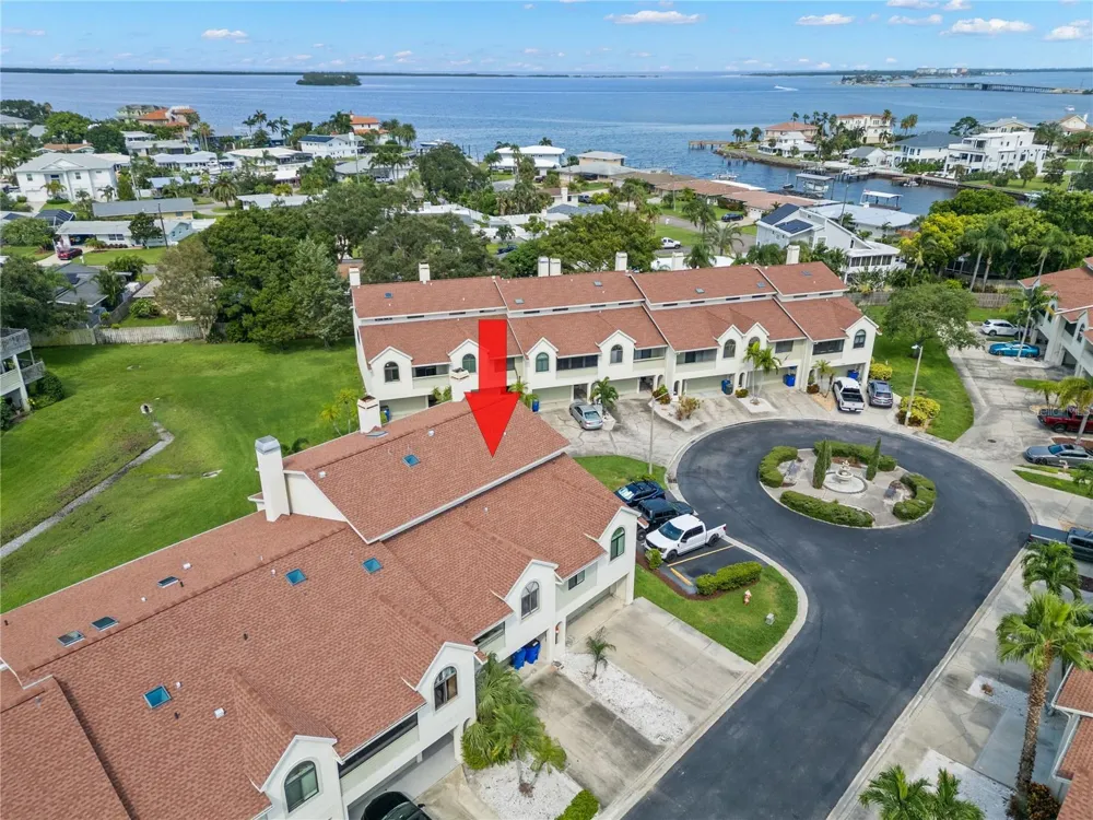 2376 HANOVER DRIVE Dunedin, FL 34698